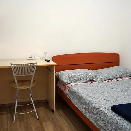 Pensión Cozy 2*