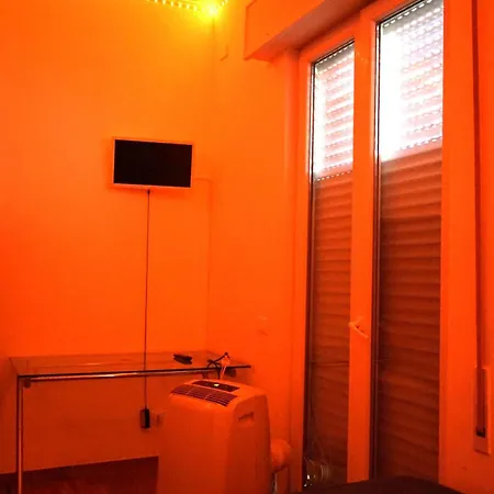 Cozy Roma