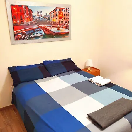 Cozy Pensión Roma