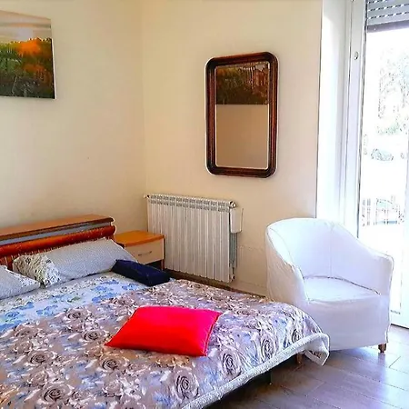 Cozy روما